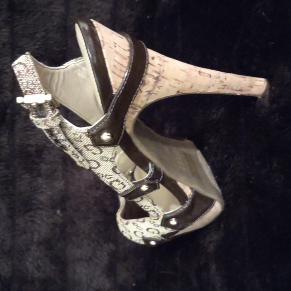 Women's platform stiletto sandals. Size 6. - Picture 5 of 9